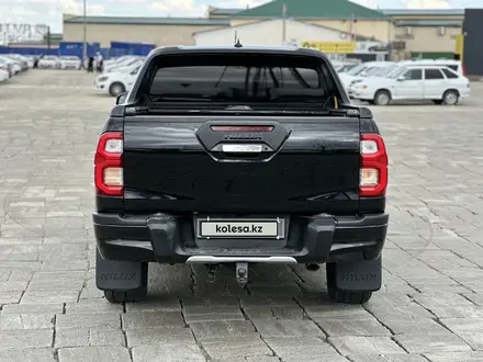 Toyota Hilux 2018 года за 17 900 000 тг. в Атырау – фото 4