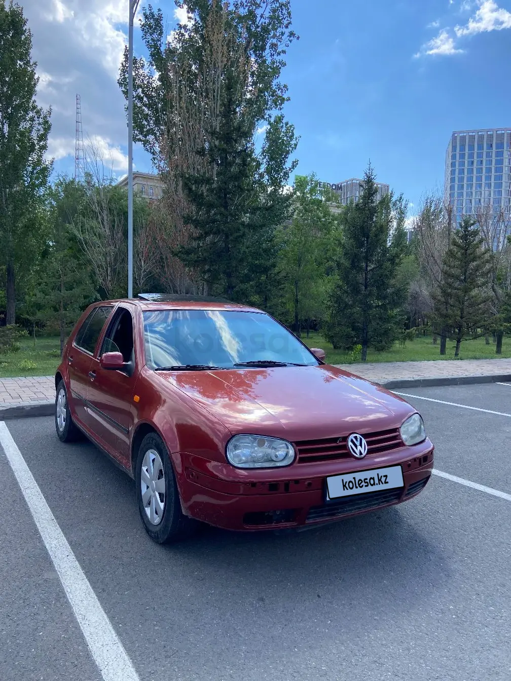 Volkswagen Golf, 1998