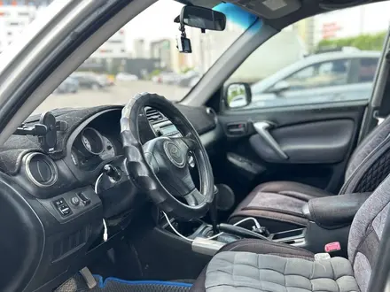 Toyota RAV4 2005 года за 4 100 000 тг. в Астана – фото 8