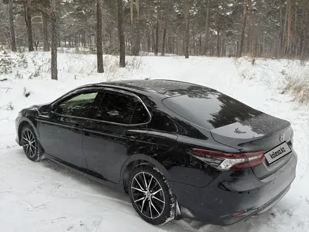 Toyota Camry 2023 года за 18 500 000 тг. в Астана – фото 12