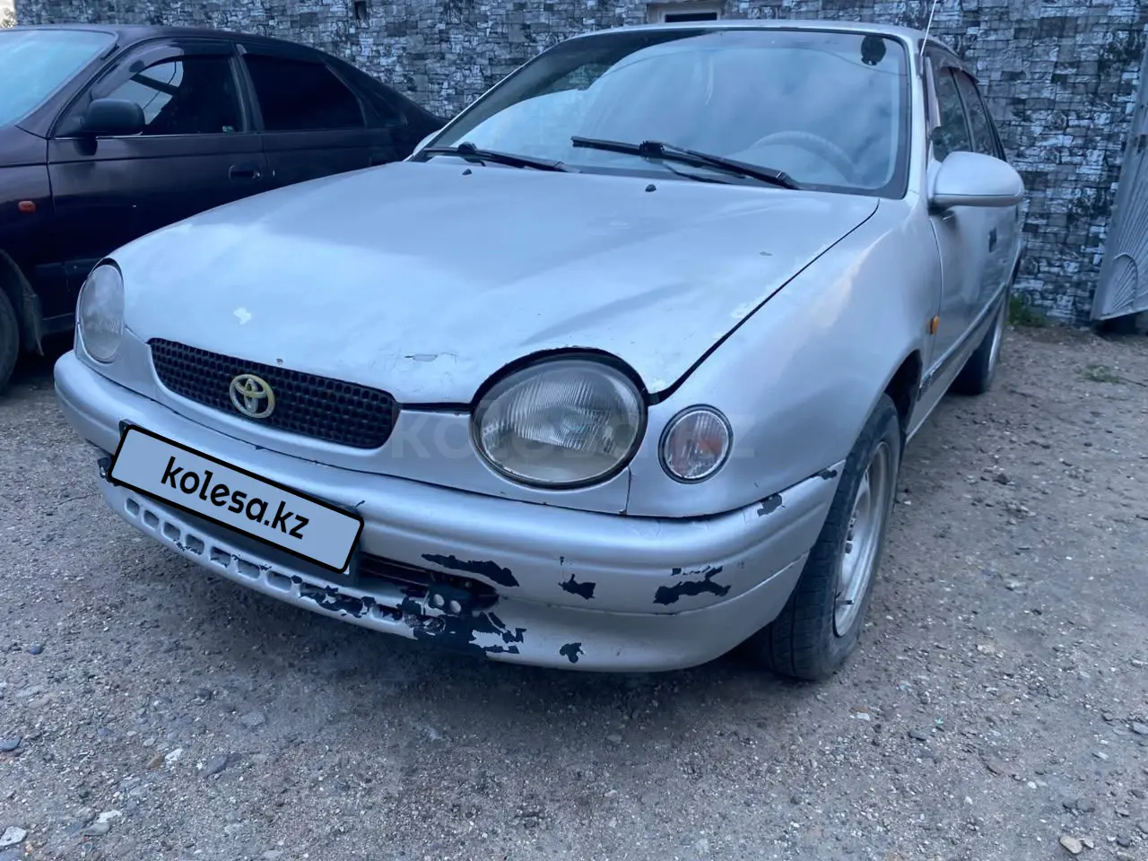 Toyota Corolla, 1998