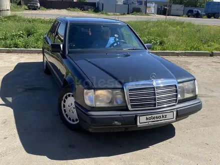 Mercedes-Benz E 200 1989 года за 1 000 000 тг. в Уральск – фото 4