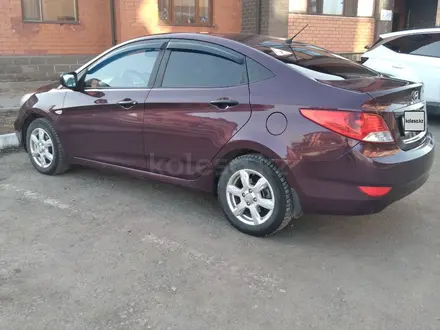 Hyundai Solaris 2011 годаүшін4 500 000 тг. в Астана – фото 8