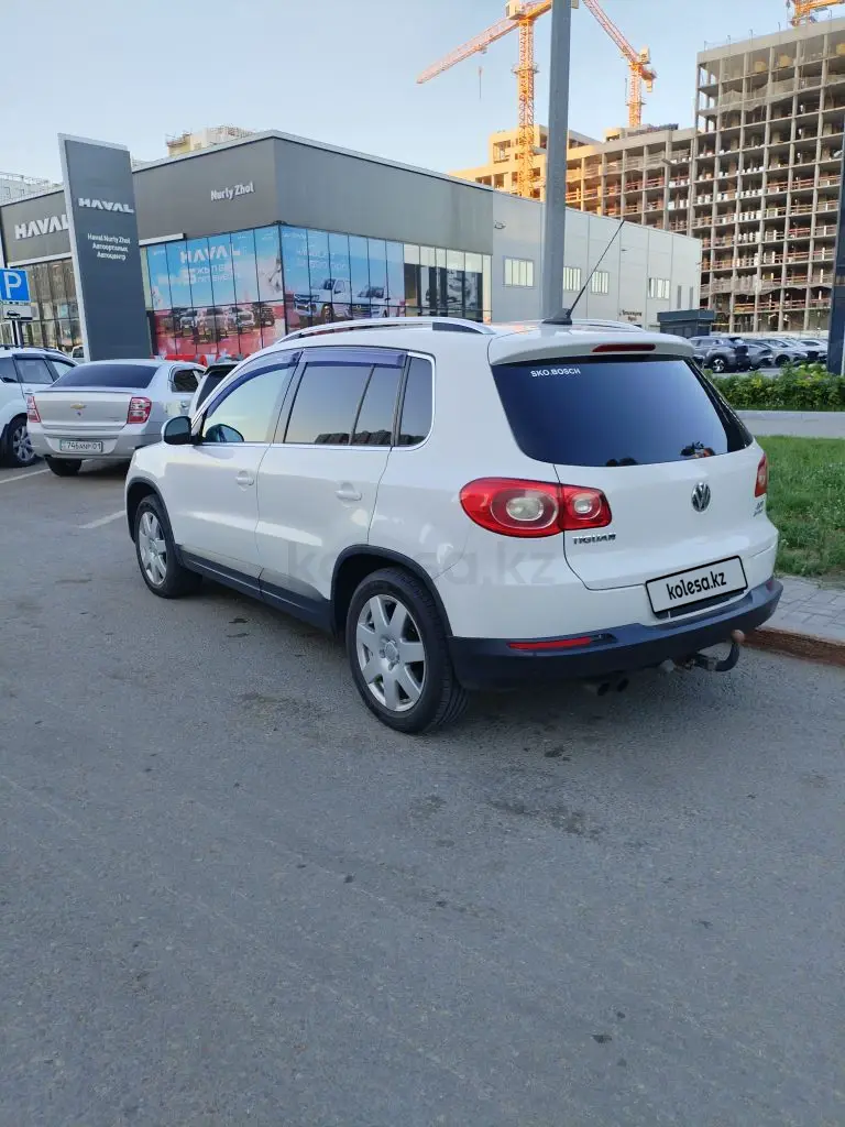 Volkswagen Tiguan, 2011