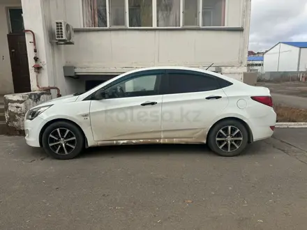 Hyundai Accent 2015 года за 4 850 000 тг. в Астана – фото 2