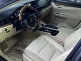 Lexus ES 300h 2014 годаfor8 900 000 тг. в Актау – фото 4