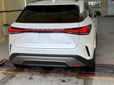 Lexus RX 350h 2024 года за 36 000 000 тг. в Алматы – фото 2
