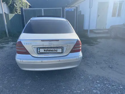 Mercedes-Benz C 200 2000 года за 1 700 000 тг. в Зайсан – фото 3