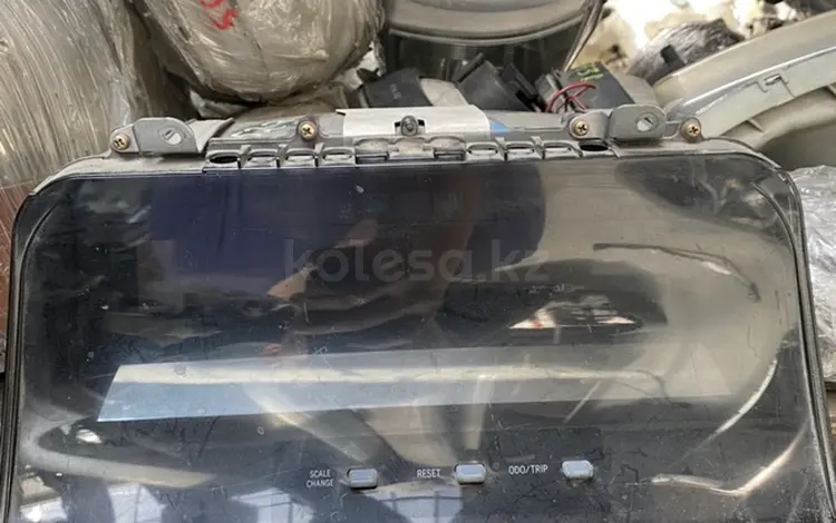 Щиток приборов на Toyota Hiace за 1 000 тг. в Алматы