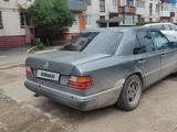 Mercedes-Benz E 260 1988 годаfor900 000 тг. в Рудный – фото 3