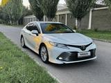 Toyota Camry 2019 года за 14 000 000 тг. в Астана – фото 3