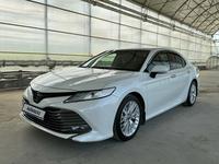 Toyota Camry 2018 годаүшін15 100 000 тг. в Шымкент