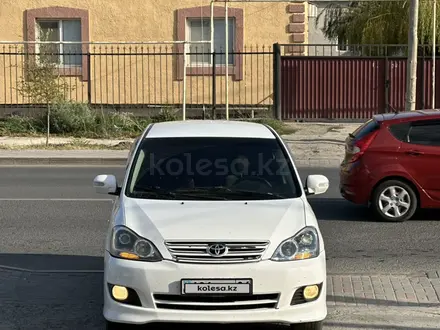 Toyota Ipsum 2006 года за 6 350 000 тг. в Атырау