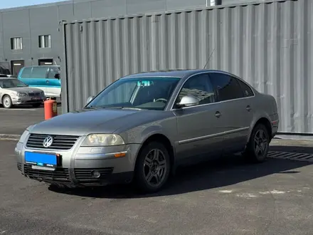 Volkswagen Passat 2004 года за 1 740 000 тг. в Алматы