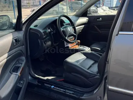Volkswagen Passat 2004 года за 1 740 000 тг. в Алматы – фото 5