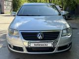 Volkswagen Passat 2007 годаfor3 500 000 тг. в Караганда – фото 2