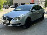 Volkswagen Passat 2007 годаfor3 500 000 тг. в Караганда – фото 3