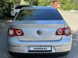 Volkswagen Passat 2007 годаfor3 500 000 тг. в Караганда – фото 5