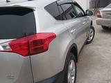 Toyota RAV4 2013 года за 10 500 000 тг. в Мангистау – фото 4