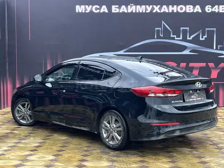 Hyundai Elantra 2016 года за 8 500 000 тг. в Атырау – фото 9