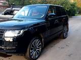 Land Rover Range Rover 2013 годаүшін21 000 000 тг. в Алматы – фото 3