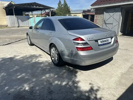 Mercedes-Benz S 500 2006 года за 7 600 000 тг. в Алматы – фото 2