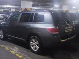 Toyota Highlander 2012 года за 11 900 000 тг. в Семей – фото 4