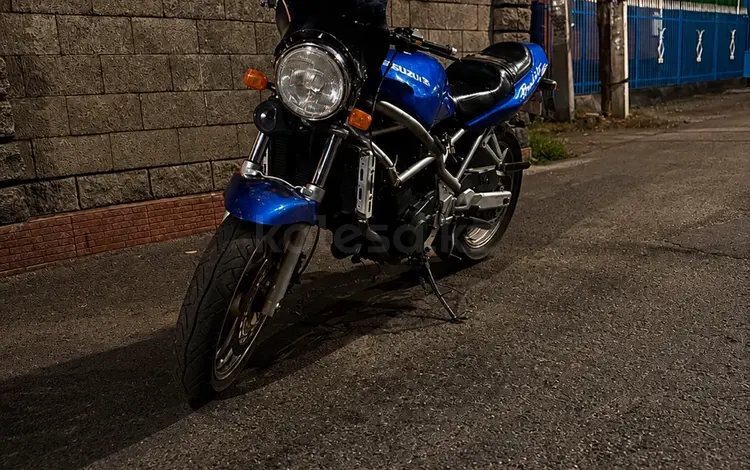 Suzuki  Bandit GSF 400 2000 года за 400 000 тг. в Алматы