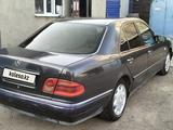 Mercedes-Benz E 280 1996 года за 2 200 000 тг. в Жезказган – фото 3