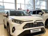 Toyota RAV4 2023 года за 18 922 000 тг. в Петропавловск – фото 2