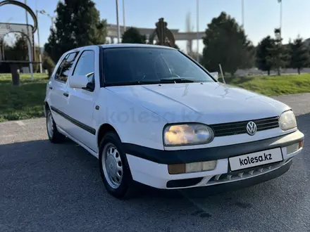 Volkswagen Golf 1994 года за 2 100 000 тг. в Алматы – фото 4