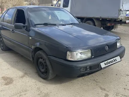 Volkswagen Passat 1993 года за 1 250 000 тг. в Уральск – фото 3