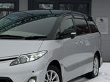 Toyota Estima 2012 года за 8 500 000 тг. в Уральск – фото 2