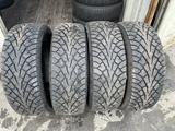225/60/17 комплект зимних шин за 120 000 тг. в Костанай