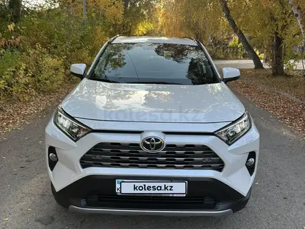 Toyota RAV4 2020 года за 15 200 000 тг. в Астана – фото 67