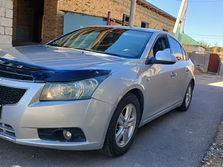 Chevrolet Cruze 2010 года за 3 300 000 тг. в Шымкент – фото 3