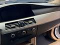 BMW 550 2004 года за 8 900 000 тг. в Петропавловск – фото 36