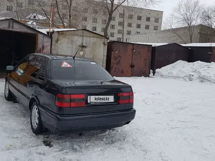 Volkswagen Passat 1994 года за 2 900 000 тг. в Семей – фото 15