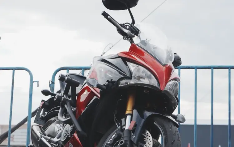 Suzuki  GSX-S 1000 F 2015 года за 3 600 000 тг. в Астана