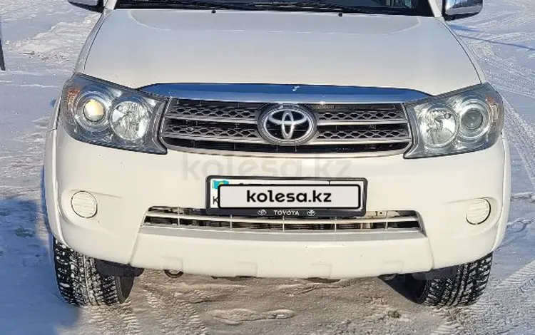 Toyota Fortuner 2009 годаfor9 000 000 тг. в Семей