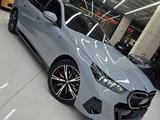 BMW 530 2025 года за 34 000 000 тг. в Астана – фото 4