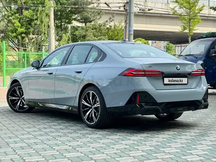 BMW 530 2025 года за 32 000 000 тг. в Астана – фото 3