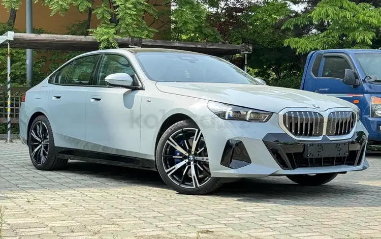 BMW 530 2025 годаүшін32 000 000 тг. в Астана