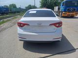 Hyundai Sonata 2016 годаүшін4 800 000 тг. в Есик – фото 2