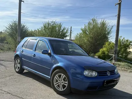 Volkswagen Golf 2001 года за 2 750 000 тг. в Караганда