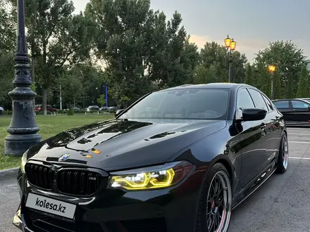 BMW M5 2019 года за 45 000 000 тг. в Алматы – фото 3