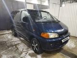 Mitsubishi Space Gear 1995 года за 2 600 000 тг. в Актобе – фото 2