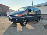 Mitsubishi Space Gear 1995 года за 2 600 000 тг. в Актобе – фото 4