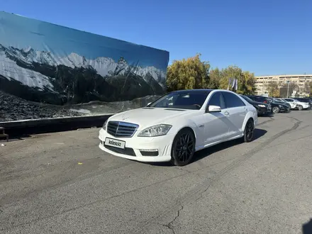 Mercedes-Benz S 550 2006 года за 7 500 000 тг. в Алматы