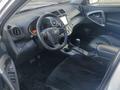 Toyota RAV4 2010 года за 9 500 000 тг. в Караганда – фото 19